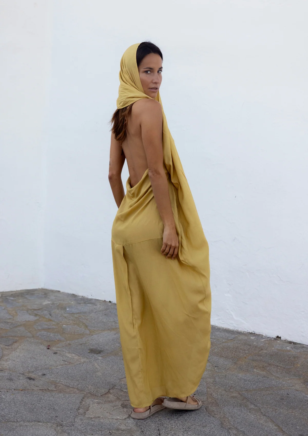 HOOD KAFTAN- BEIGE TAN - Image 12