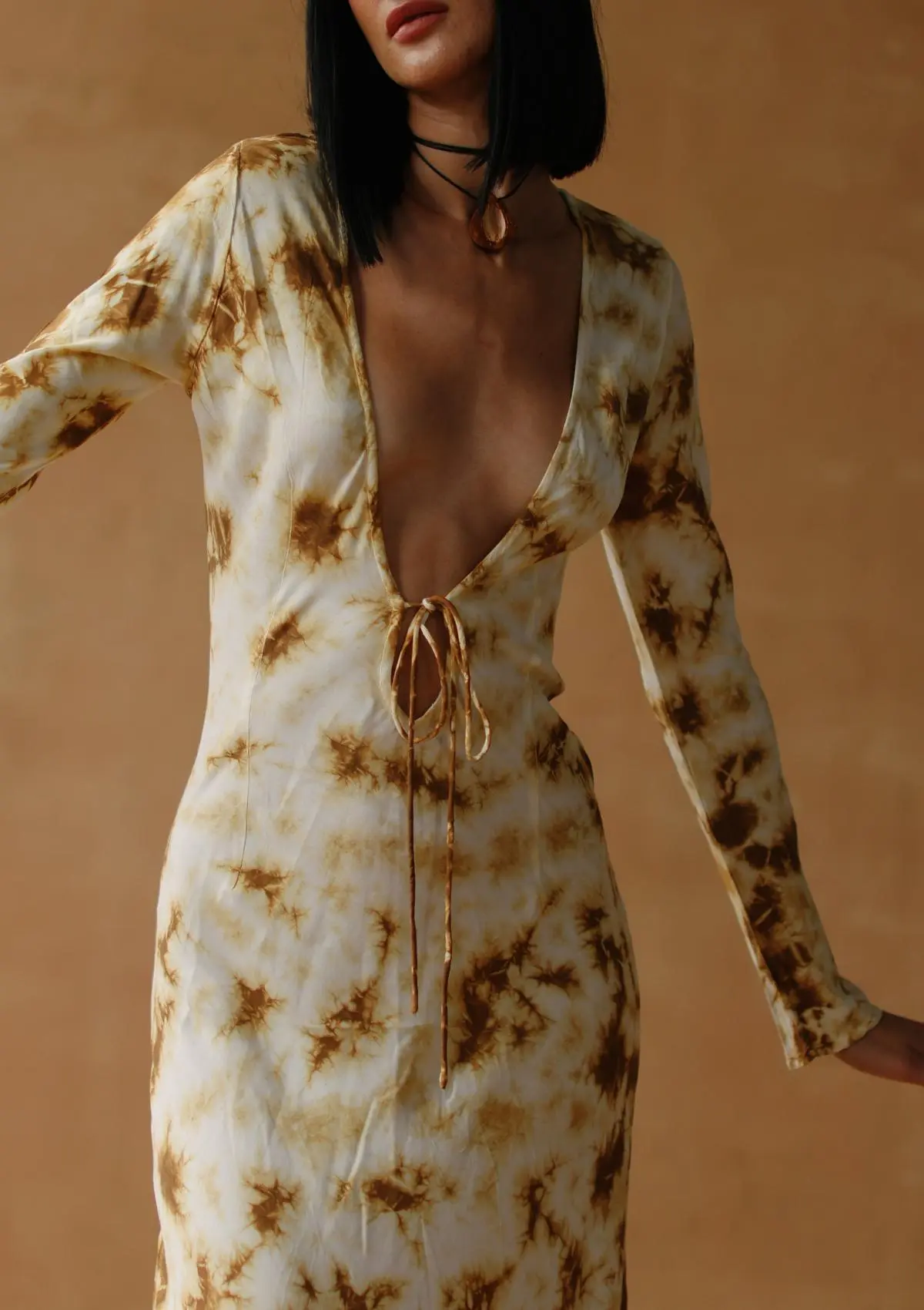 HARLEY MAXI DRESS- DESERT DUSK - Image 4