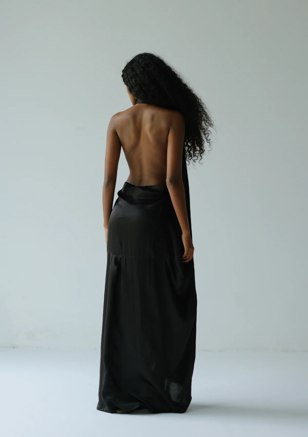 HOOD KAFTAN-BLACK - Image 5