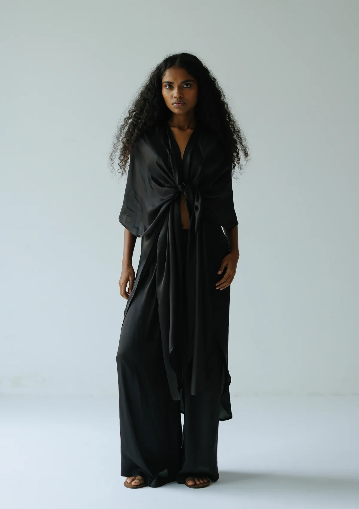 KARLA CAPE - BLACK - Image 2