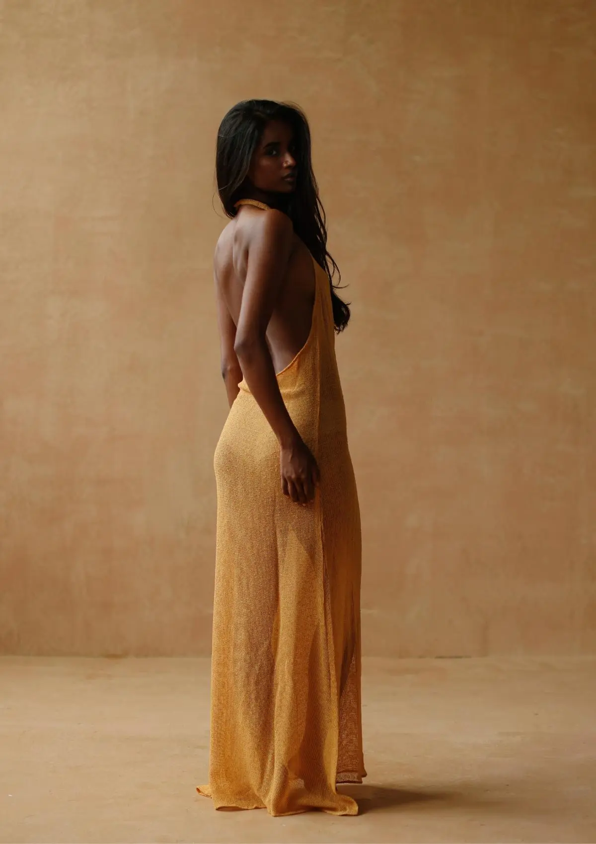 MARA HALTER  DRESS- GOLDEN APRICOT - Image 6