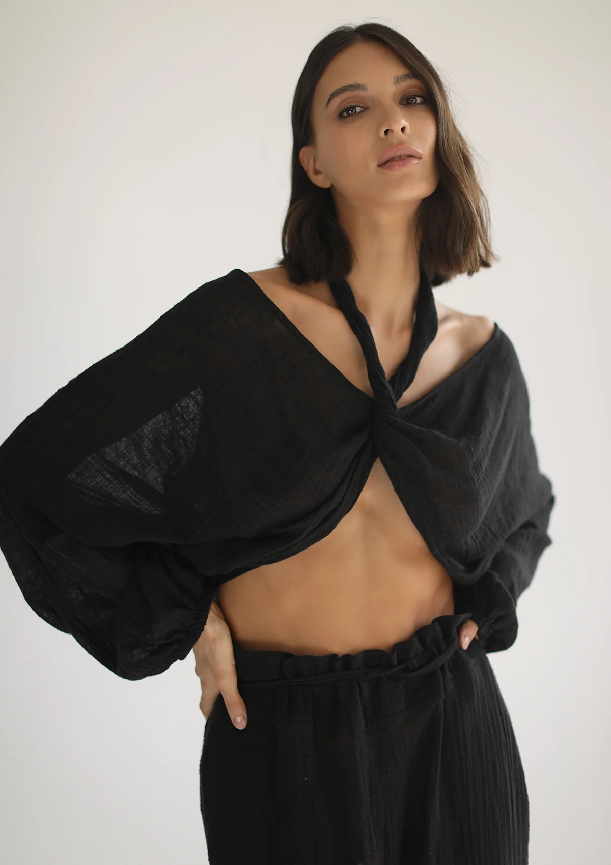TAI TOP - BLACK - Image 2