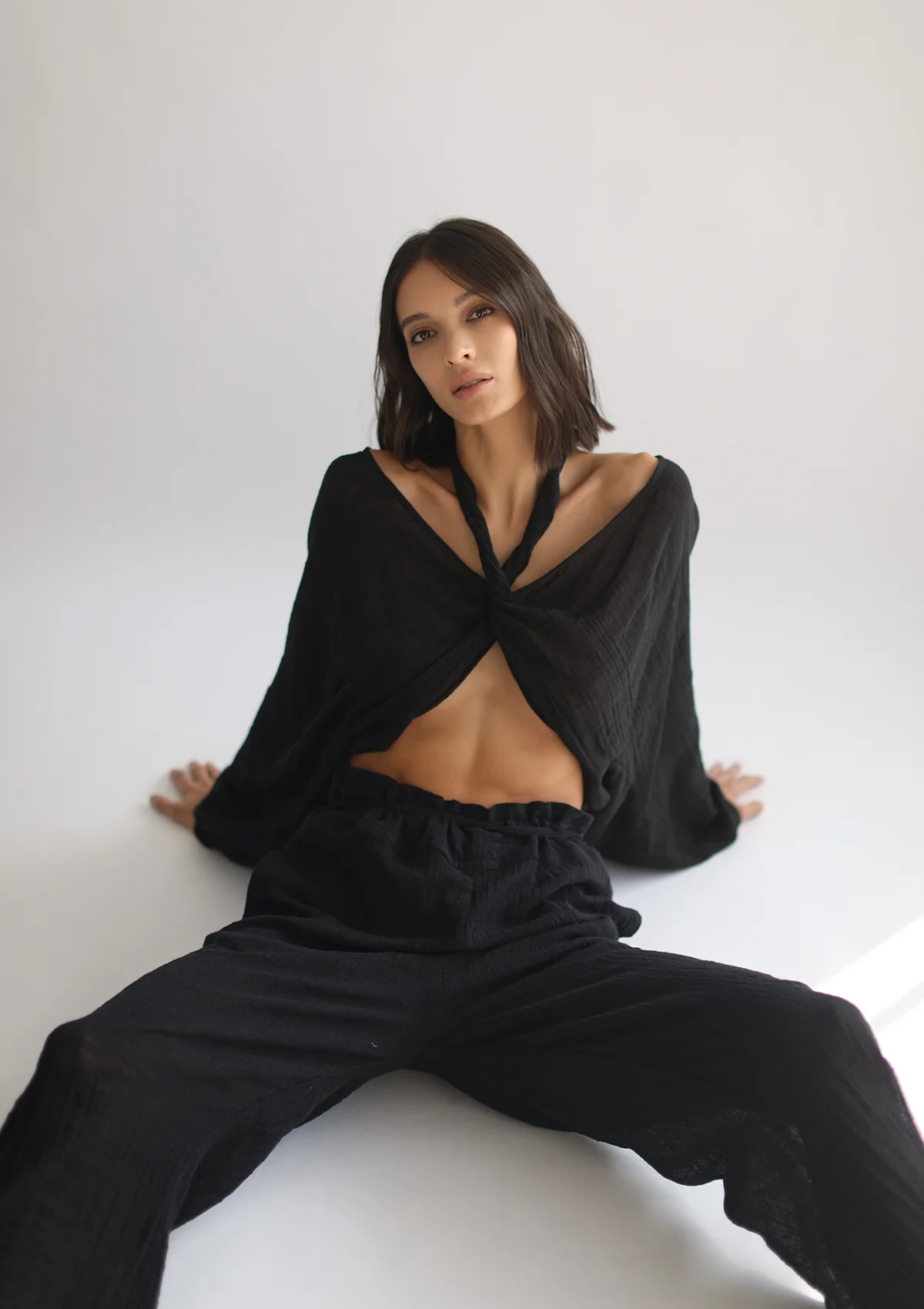 TAI TOP - BLACK - Image 5
